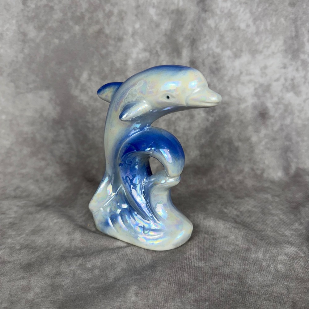 Vtg‎ 90s Y2K Iridescent Pearlized Ceramic Dolphin & Wave Figurine Blue White 5"